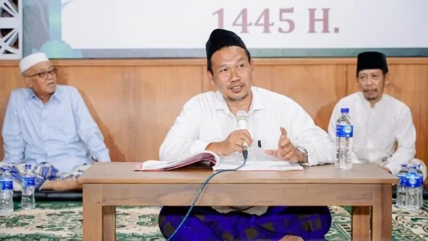 Gus Baha Kembali Jelaskan Betapa Penting Seorang Muslim Kuasai Ilmu Fiqih