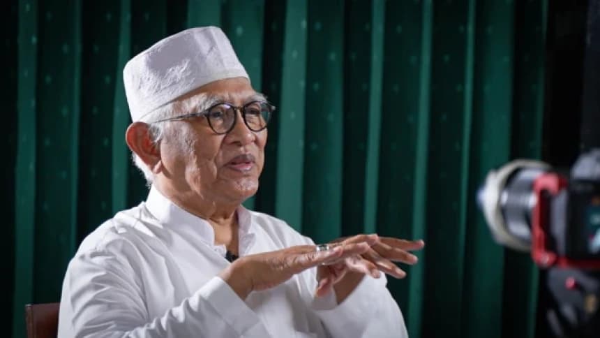 Detik-Detik Menuju Pencoblosan, Gus Mus: Pilih dengan Akal dan Hati Nurani