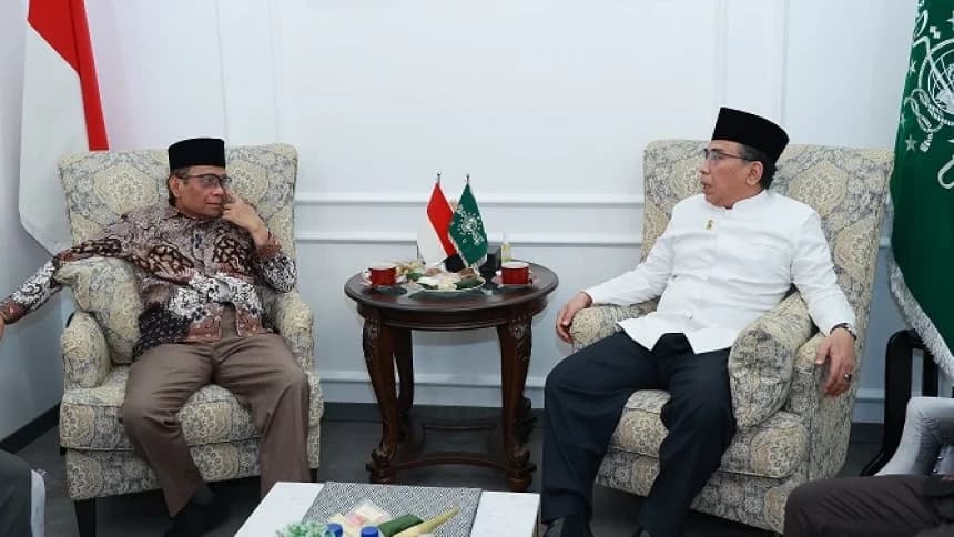 Bertemu Gus Yahya di PBNU, Mahfud MD Tegaskan Politik Inspiratif di Pemilu 2024