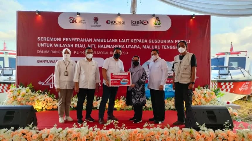 Dukung Akses Kesehatan, Gusdurian Peduli Salurkan 4 Unit Ambulans Laut