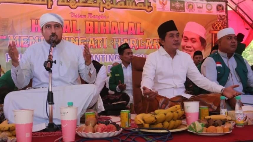 Kumandang Shalawat di Taman Kota Taichung Taiwan