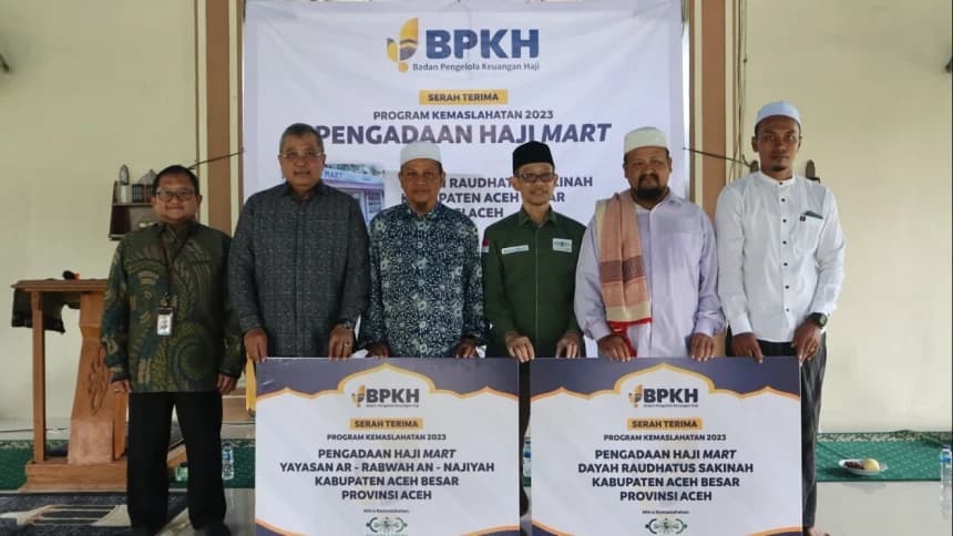 LAZISNU PBNU dan BPKH Serahkan Bantuan Gerai Haji Mart untuk Pesantren di Aceh Besar