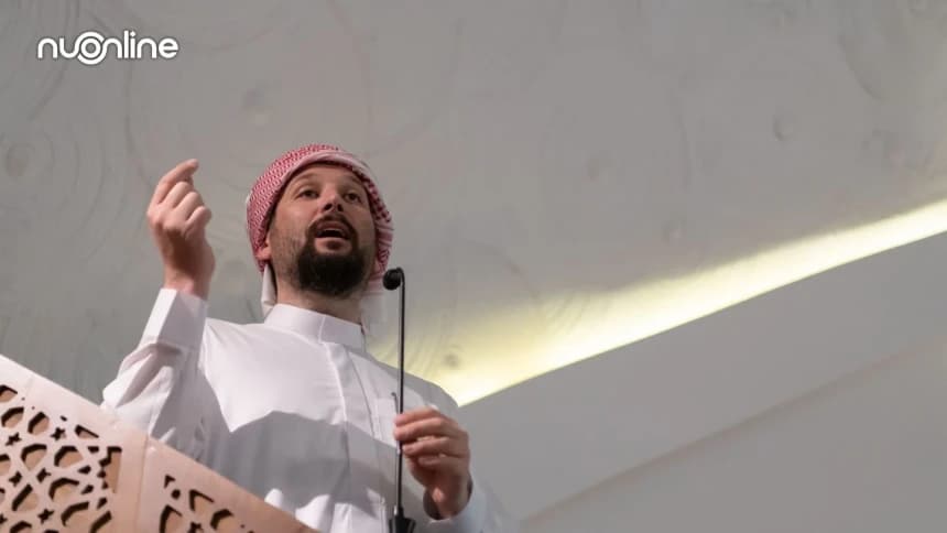 Mimpi Menyampaikan Khutbah Jumat, Pertanda Apa?