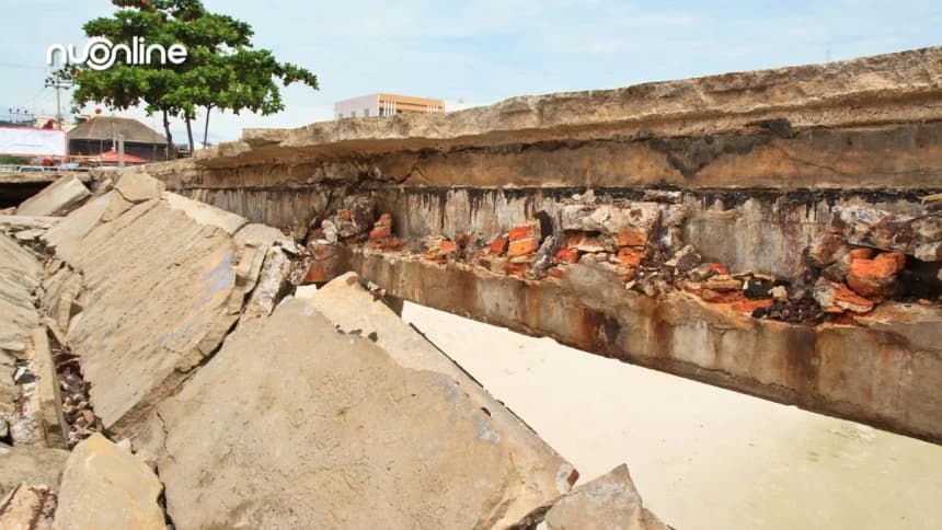 Tafsir Al-Kahfi Ayat 82: Kisah Khidir dan Kemaslahatan Finansial