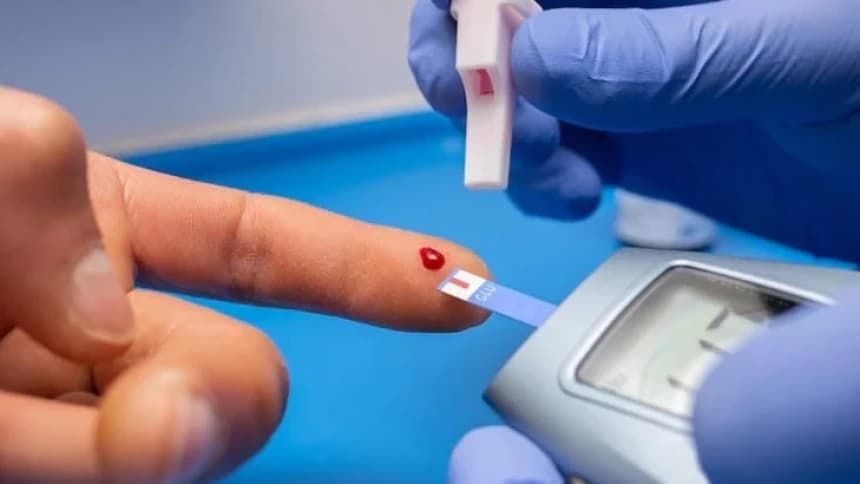 Bahaya Laten Minuman dan Makanan Manis bagi Kesehatan 