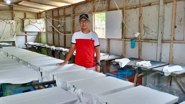 Alumni Pondok Tremas Jadi Pengusaha Konveksi, Ajaran di Pesantren sebagai Fondasi Bangun Usaha