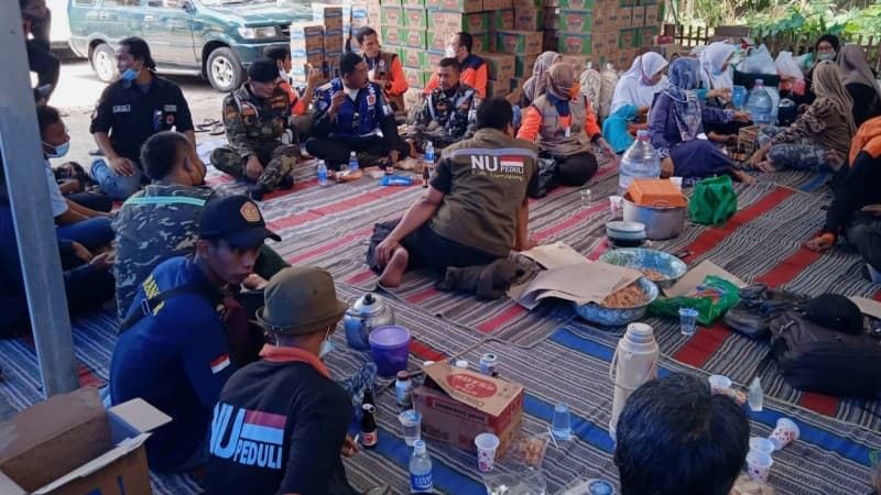 NU Peduli Semeru Salurkan Bantuan dan Berikan Pendampingan Psikososial Korban
