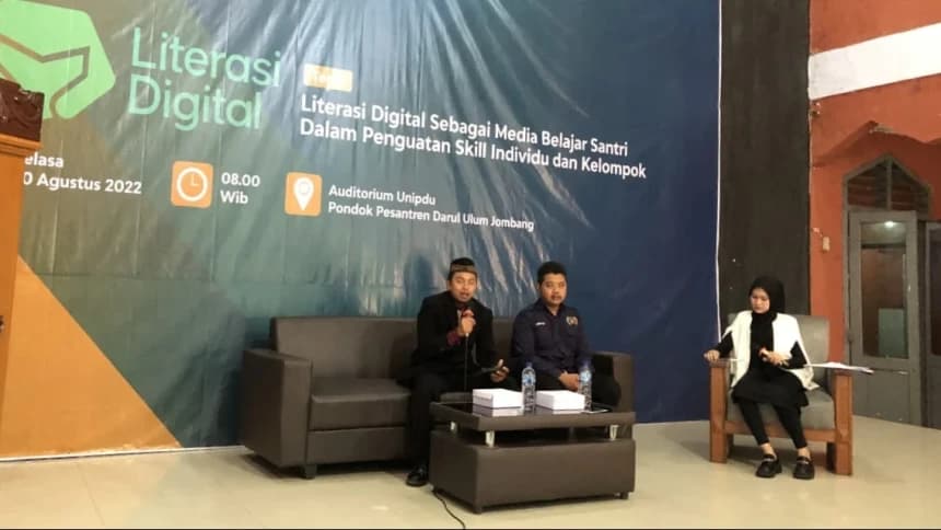 Santri Berselancar di Dunia Digital, Kemampuan Literasi Mutlak Harus Dikuasai
