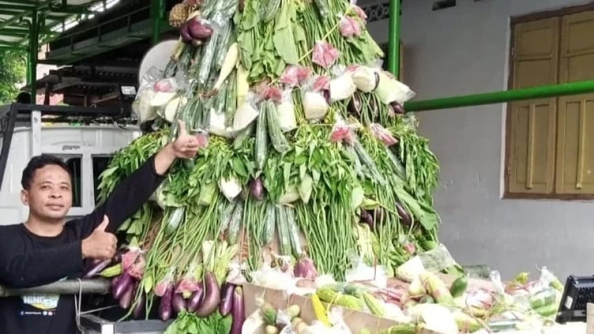 Takbir Keliling, Warga Jombang Arak Gunung Sayuran