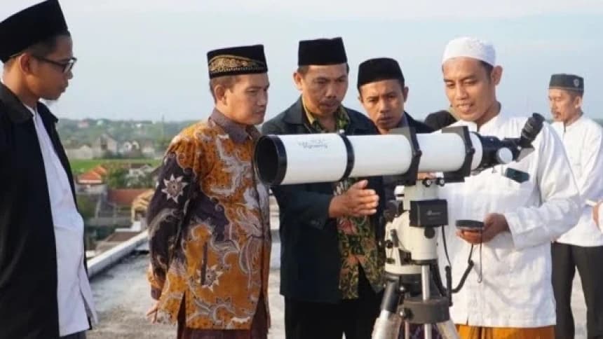 Lembaga Falakiyah PBNU Instruksikan Rukyatul Hilal Awal Bulan Maulid 1445 H
