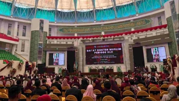 Fakultas Kedokteran Unisma Kukuhkan 34 Dokter