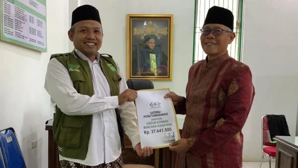 LAZISNU Tanggamus Donasikan Rp37 Juta Lebih untuk Penyintas Banjir Sumatra