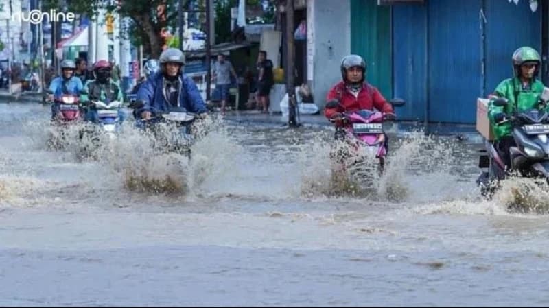 Jakarta Hadapi Ancaman Banjir Rob Hingga 7 Januari, Warga Diminta Waspada