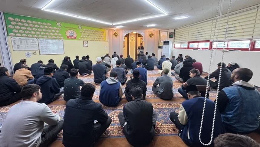 Kisah Dai Go Global Bawakan Khotbah dan Jumatan Singkat 12 Menit di Korsel