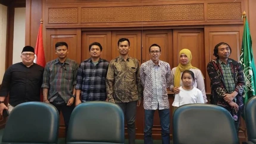 Dituduh Komunis, Keluarga Aktivis Lingkungan Budi Pego Minta Dukungan PBNU