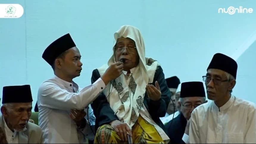 Pesan KH Nurul Huda Djazuli Ploso: Berthariqah Harus dengan Ilmu. Ojo Ngawur!