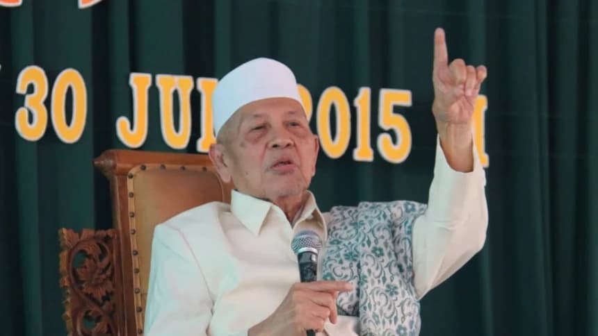 KH Sya'roni Ahmadi: Ulama Qiraat dan Warisan Intelektualnya Kitab Faidhul Asani