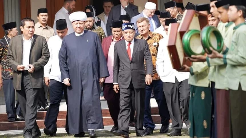 Terima Kunjungan Syaikh Albir Kraganof, Kiai Said Dukung Dakwah Damai di Rusia