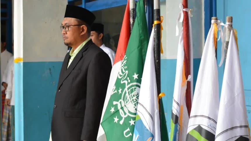 Sakralkan Hari Santri 2022, Wakil Rais PCNU Sumenep Persembahkan Syair