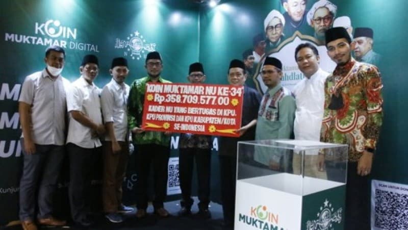 Kader NU di KPU RI Serahkan Koin Muktamar Rp358 Juta