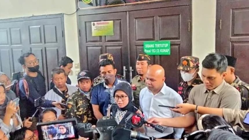 Kuasa Hukum David Tak Kuasa Menahan Tangis saat Sidang Perkara AG