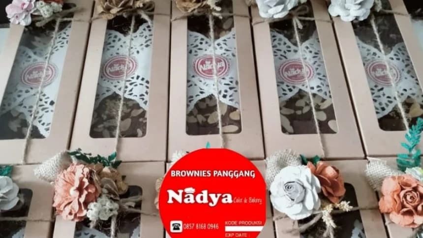 Cerita Hanifah Raih Omzet Rp60 Juta per Bulan dari Usaha Kue Rumahan
