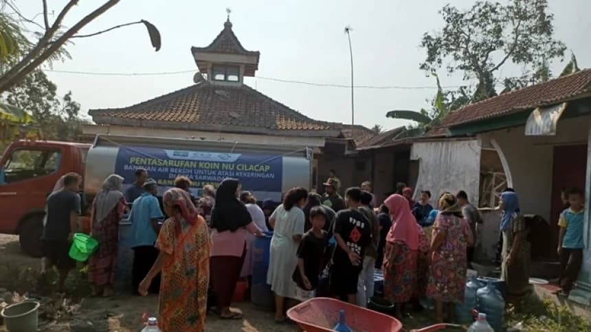 NU Care-LAZISNU Cilacap Salurkan 844 Ribu Liter Air Bersih untuk Warga Terdampak Kekeringan