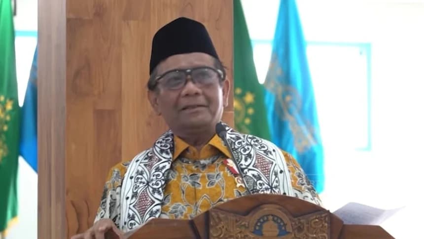 Mahfud MD: Pesantren Perkuat Kesatuan Bangsa