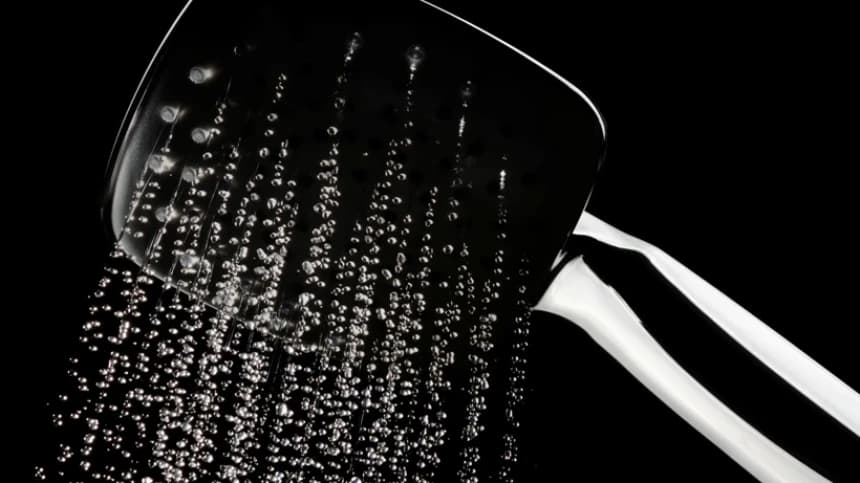 Telinga Kemasukan Air saat Mandi Tidak Batalkan Puasa? Ini Pendapat Unik dalam Mazhab Syafi'i