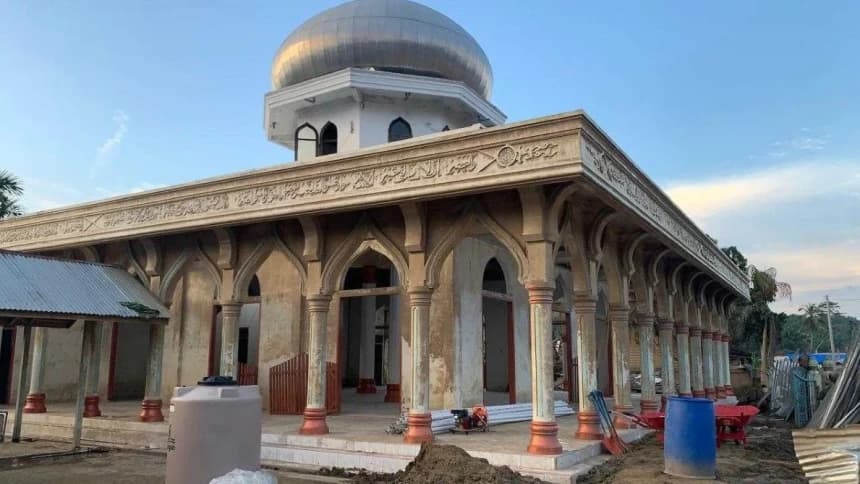 Tim Siaga PMII Bantu Renovasi Masjid Terdampak Bencana di Aceh Utara