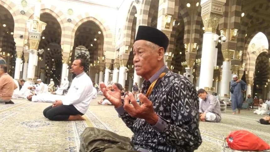 Semangat Ibadah Mbah Sukijan di Tanah Suci, Marbot Terlama Penerima Umrah Gratis dari LTM PBNU