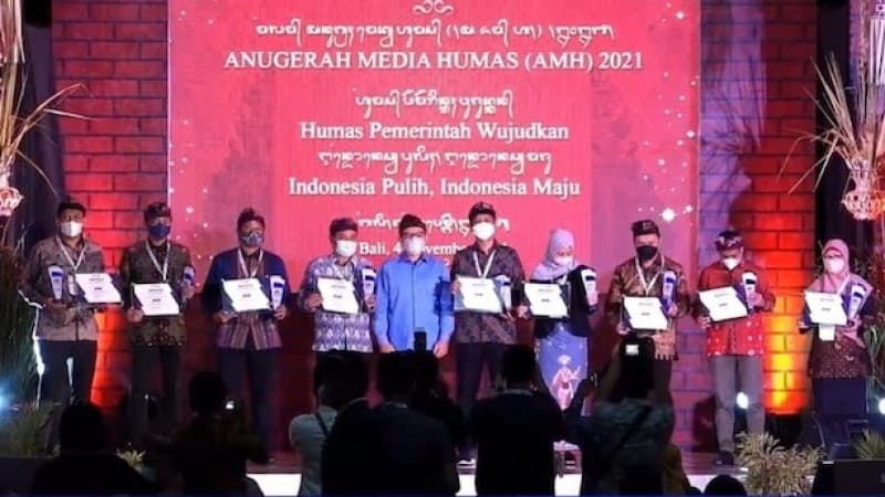 Kemnaker Raih Anugerah Media Humas 2021 Kategori Lembaga Negara