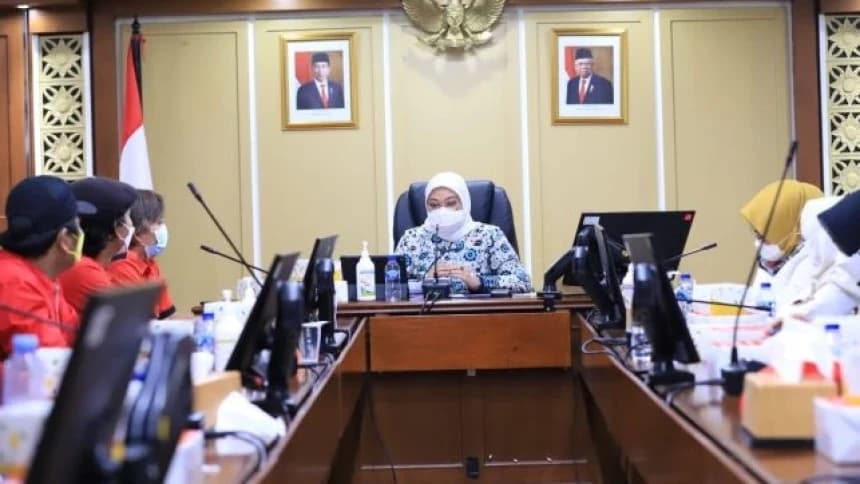 Menaker Terima Audiensi Aliansi Serikat Buruh Indonesia