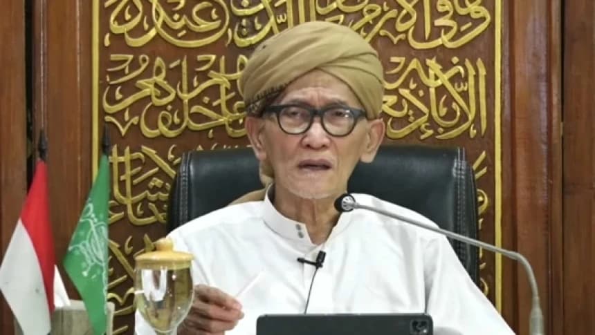 KH Miftachul Akhyar Dorong Masyarakat Bergandeng Tangan Bantu Korban Bencana di Aceh dan Sumatra