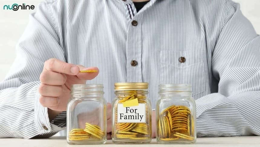 Khutbah Jumat: Mendahulukan Nafkah Keluarga sebelum Bersedekah kepada Orang Lain