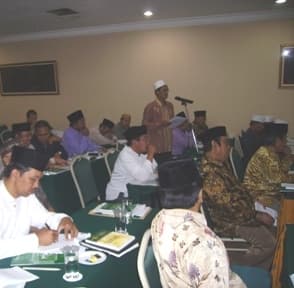 Operasi Plastik Bukan Solusi