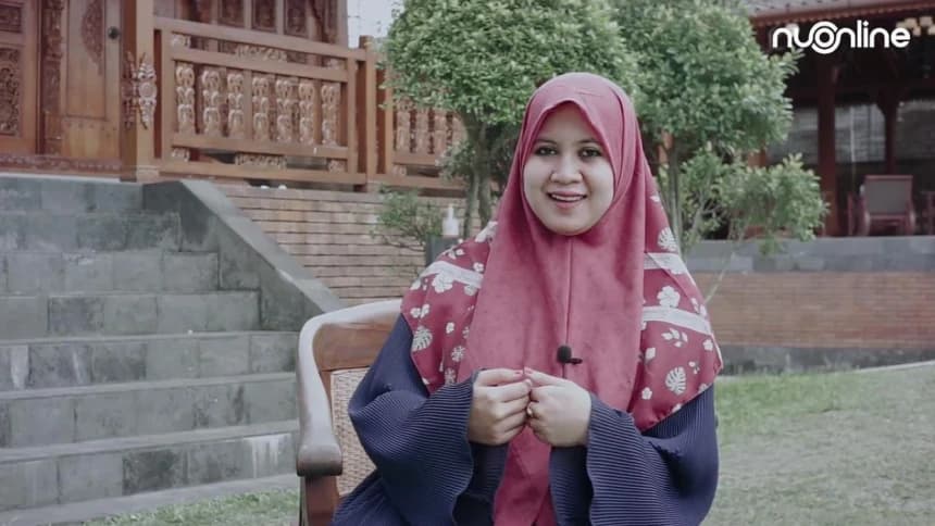 Ning Sheila: Perempuan Haid Dilarang Berwudhu dan Membaca Qur'an