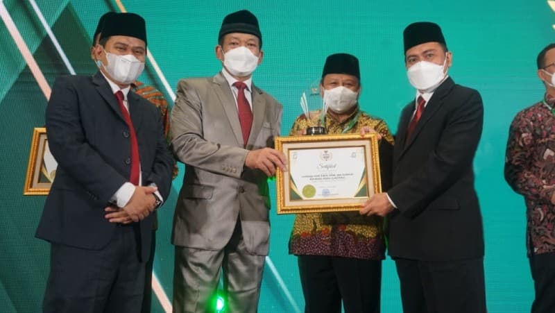 Miliki Jaringan Terbanyak, NU Care-LAZISNU Raih Penghargaan Baznas