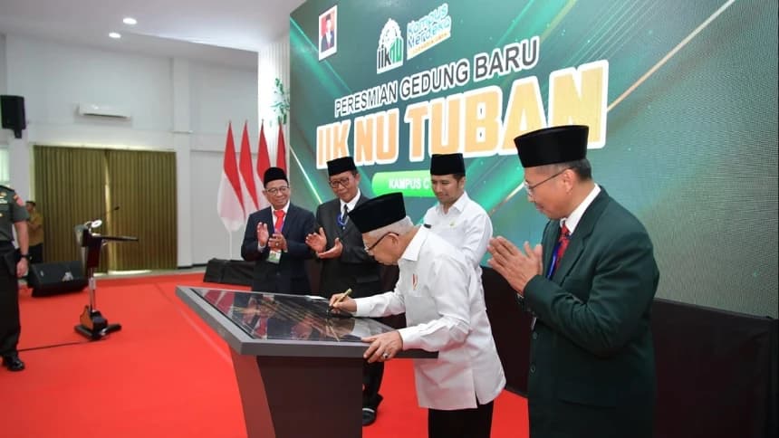 Wapres KH Ma’ruf Amin Resmikan Gedung Institut Ilmu Kesehatan NU Tuban
