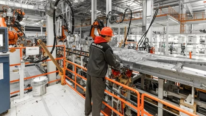 Sebanyak 2 Juta Buruh Manufaktur Terkena PHK, Pemerintah Sebut karena Derasnya Barang Impor