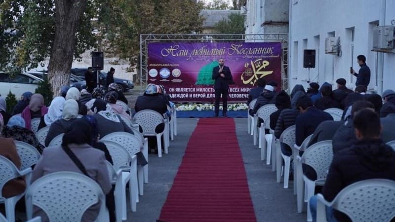 Gema Maulid Nabi Muhammad di Rusia