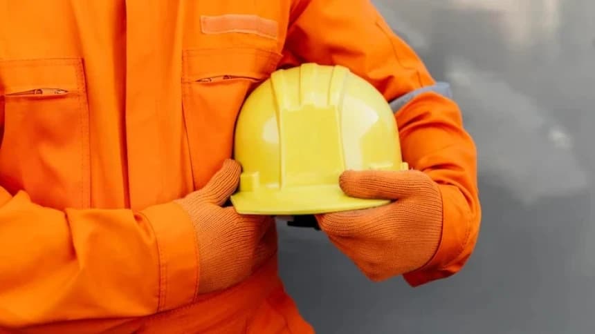 Perlindungan Sosial Mampu Jaga Kesehatan Mental Pekerja Berupah Rendah