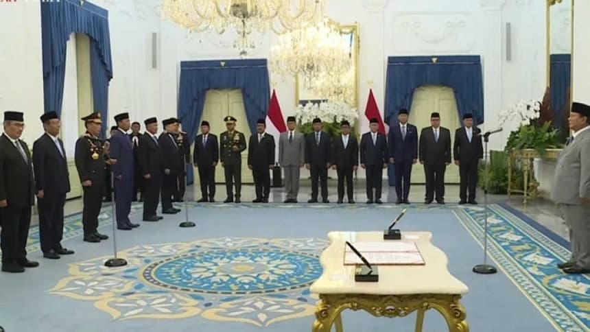 Prabowo Lantik Komisi Percepatan Reformasi Kepolisian, Jimly Asshiddiqie Jadi Ketua