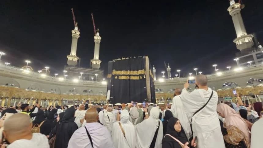1.000 Kilogram Sutera Digunakan untuk Mengganti Kiswah Ka'bah