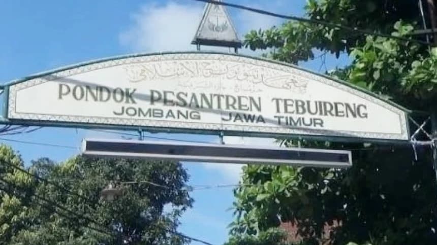 Festival Pesantren Tebuireng 2024: Pererat Persaudaraan dan Kreativitas Santri-Alumni