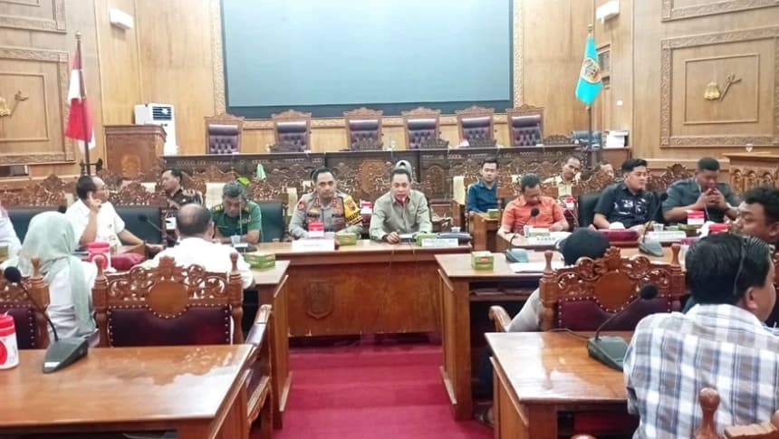 Audiensi Buntu, Petani Pundenrejo Belum Bisa Kembali Kelola Lahan Pertanian