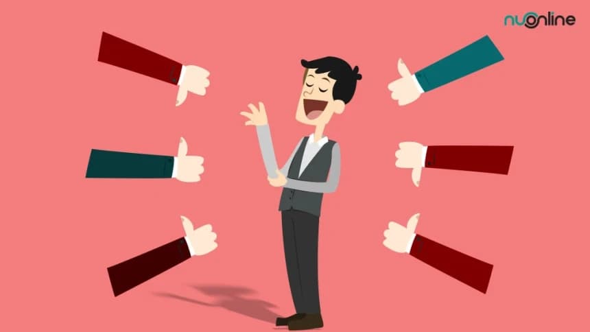 Jangan Asal Memuji Orang Lain di Hadapannya!