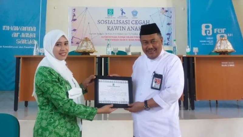 Fatayat NU Sulsel Sosialisasi Cegah Kawin Anak di MAN 3 Makassar