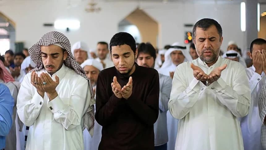 Dalil Baca Qunut saat Witir Separuh Terakhir Ramadhan