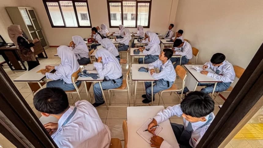 Kesenjangan Pendidikan Masih Menganga, Akses Teknologi dan Dukungan Belajar Belum Merata